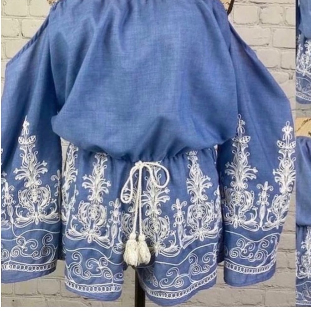 Dainty Hooligan blue embroidered romper size small